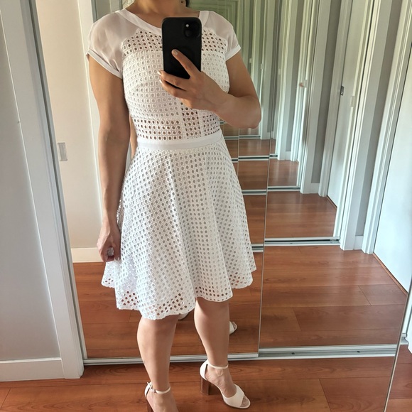 Sam Edelman Women's Embroidered Short white dress size 6 - Picture 1 of 14